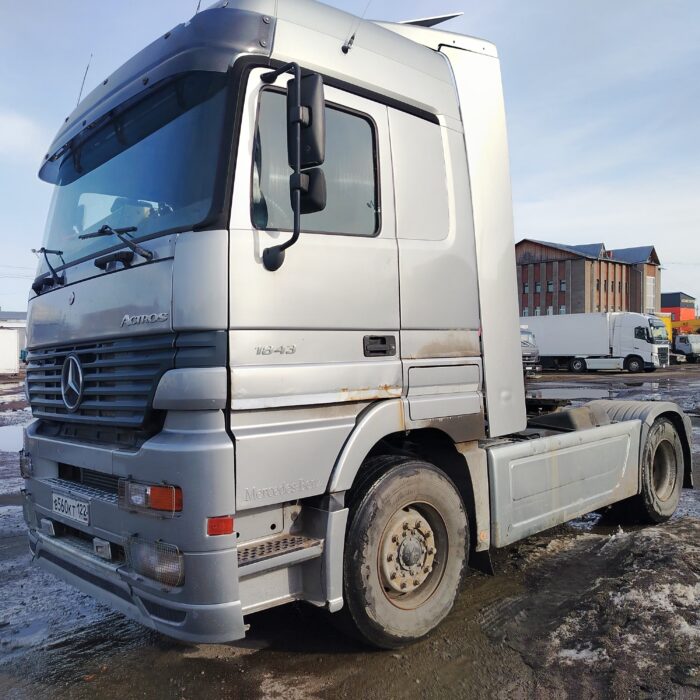 Грузовой автомобиль Mercedes Benz Actros